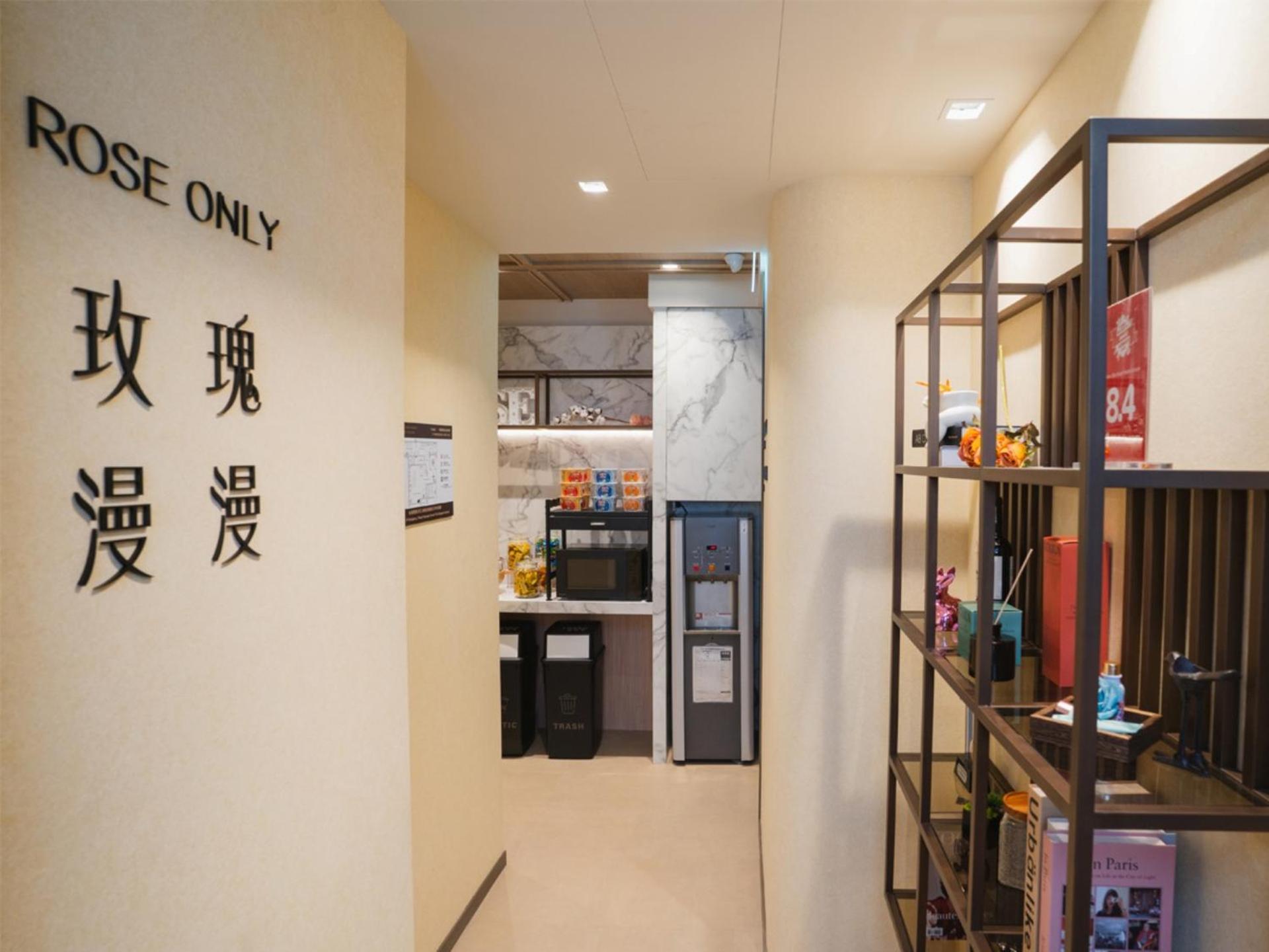 Royal Rose Hotel Zhongshan Tajpej Zewnętrze zdjęcie